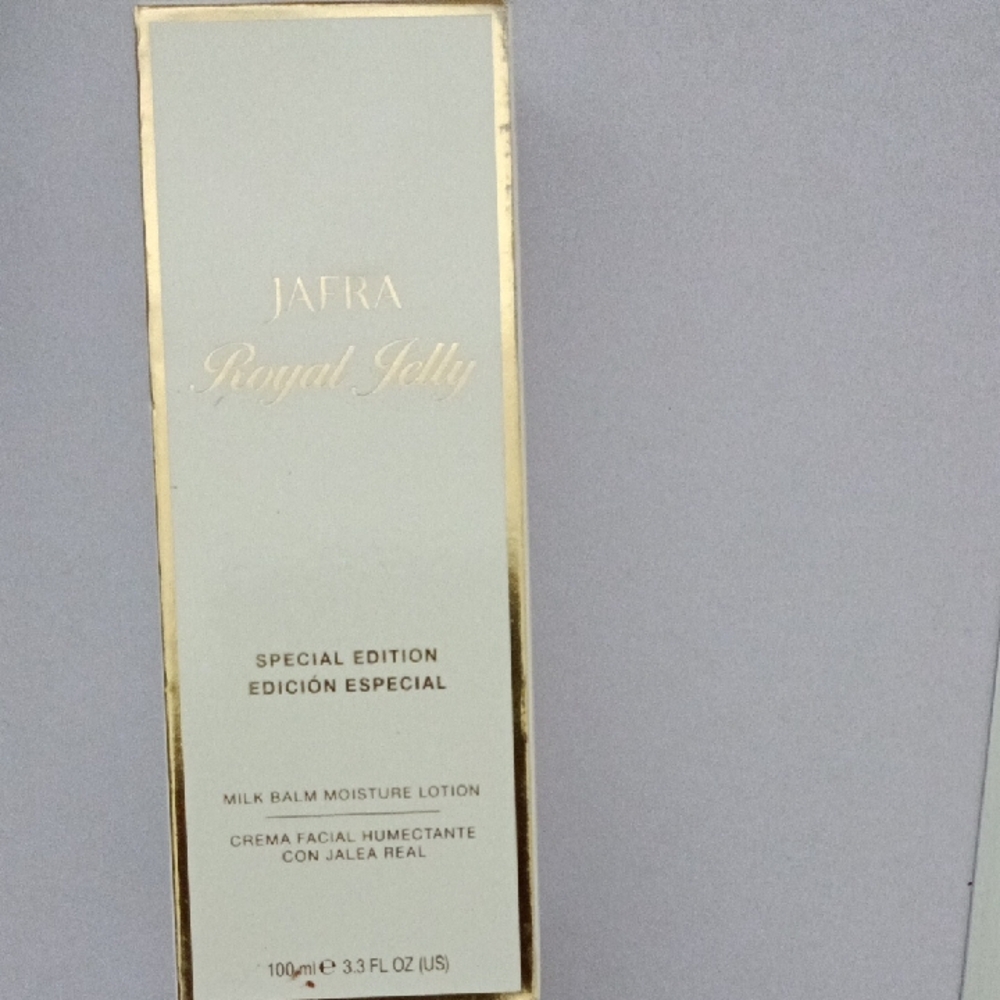 Jafra Royal Jelly Special Edition Lotion